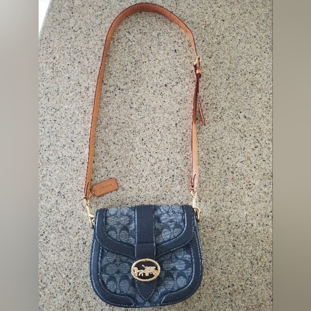 Women's Coach Bag